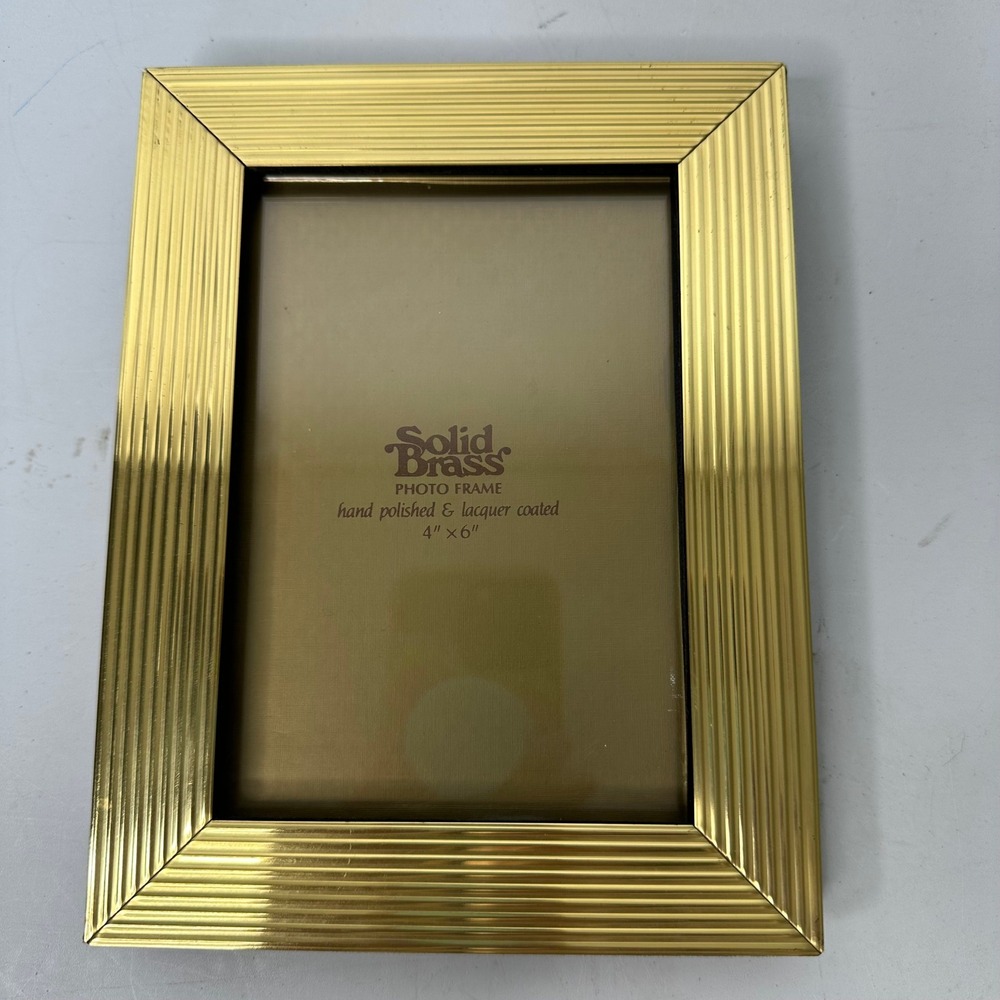 Vintage Solid Brass Ribbed Photo Frame Hand Polished Lacquer Coated 4x6 Gold